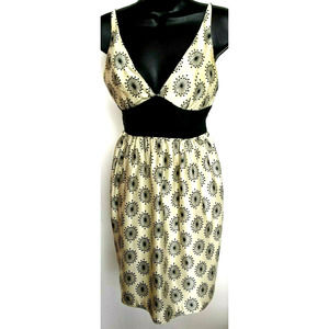 An Original Milly Ivory/Black Halter Dress Mini